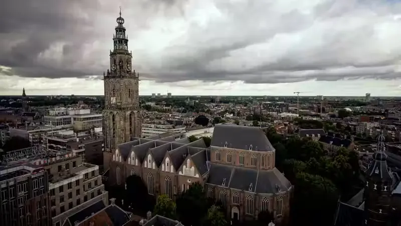 Martinikerk under dramatic skies